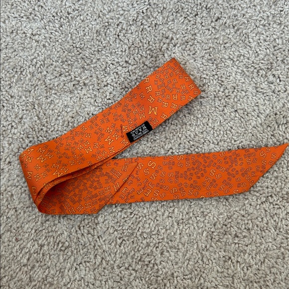 Hermes 100% silk twilly. - Picture 3 of 8